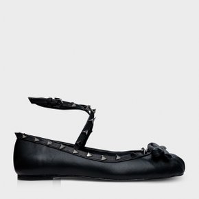 Sapatilha Carrano Boneca Tachas Couro Preto